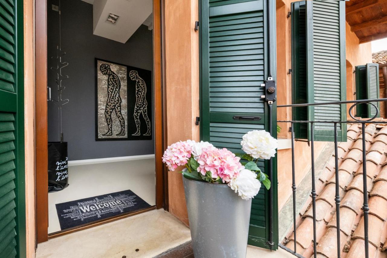 Charming Flat In Centro A Ferrara Con Posto Auto Villa Dış mekan fotoğraf